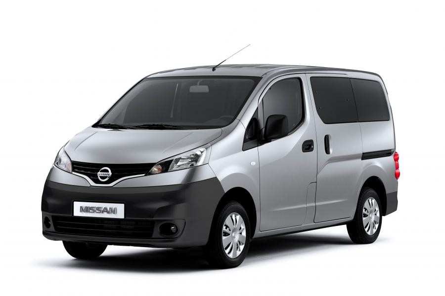  Nissan NV200 2009 года  (фото 23 из 108)